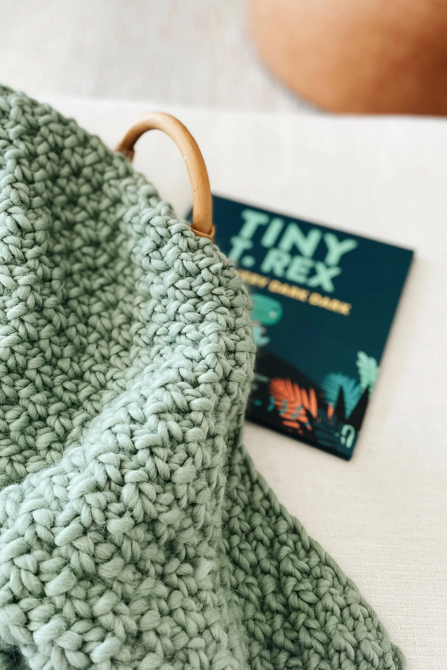 Ambient Blanket (Knit) - Image 4