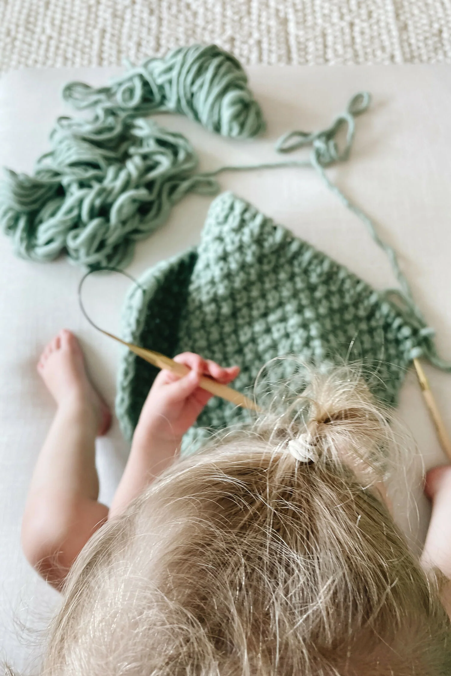 Ambient Blanket (Knit) - Image 6