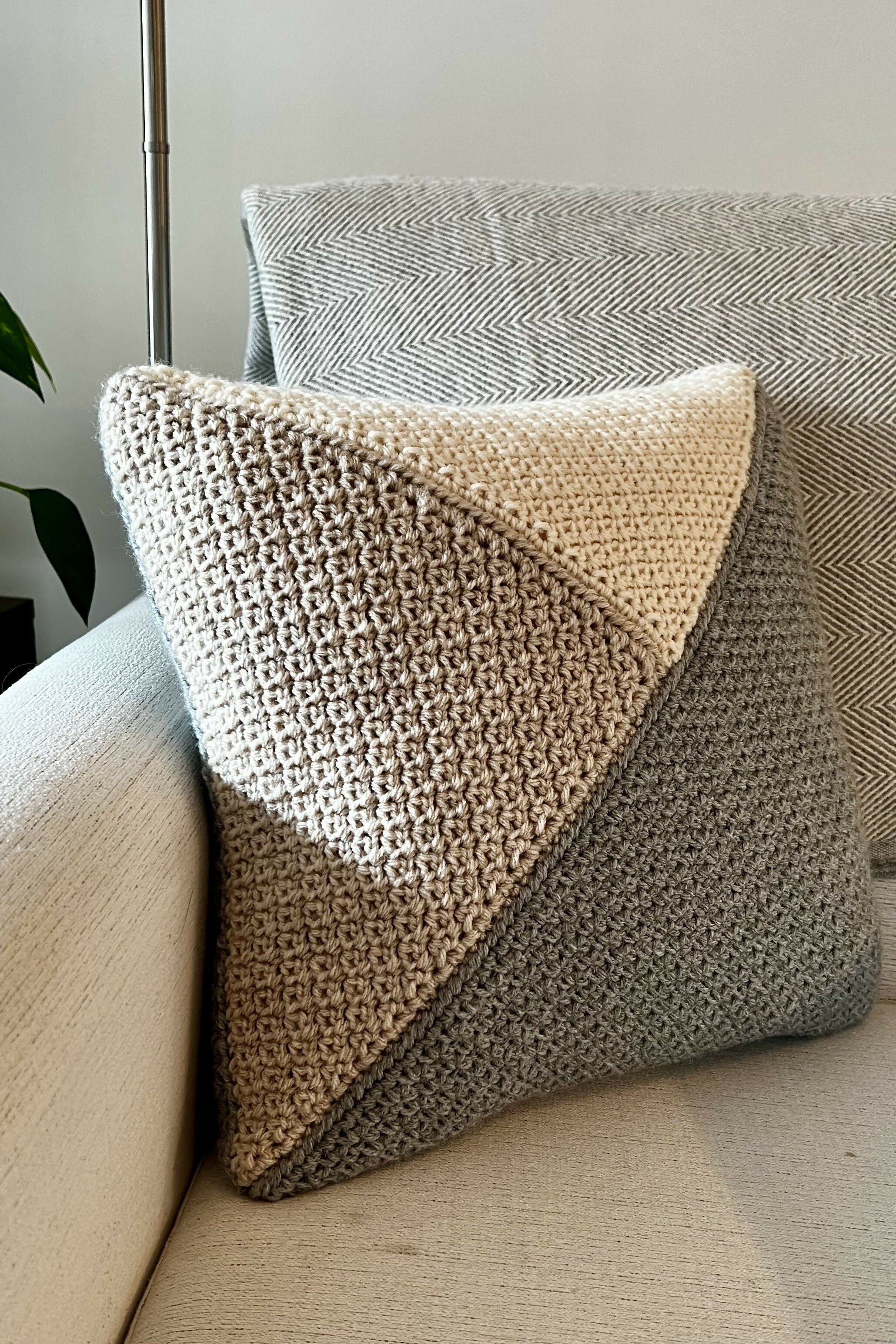 Avery Pillow (Crochet) - Image 2
