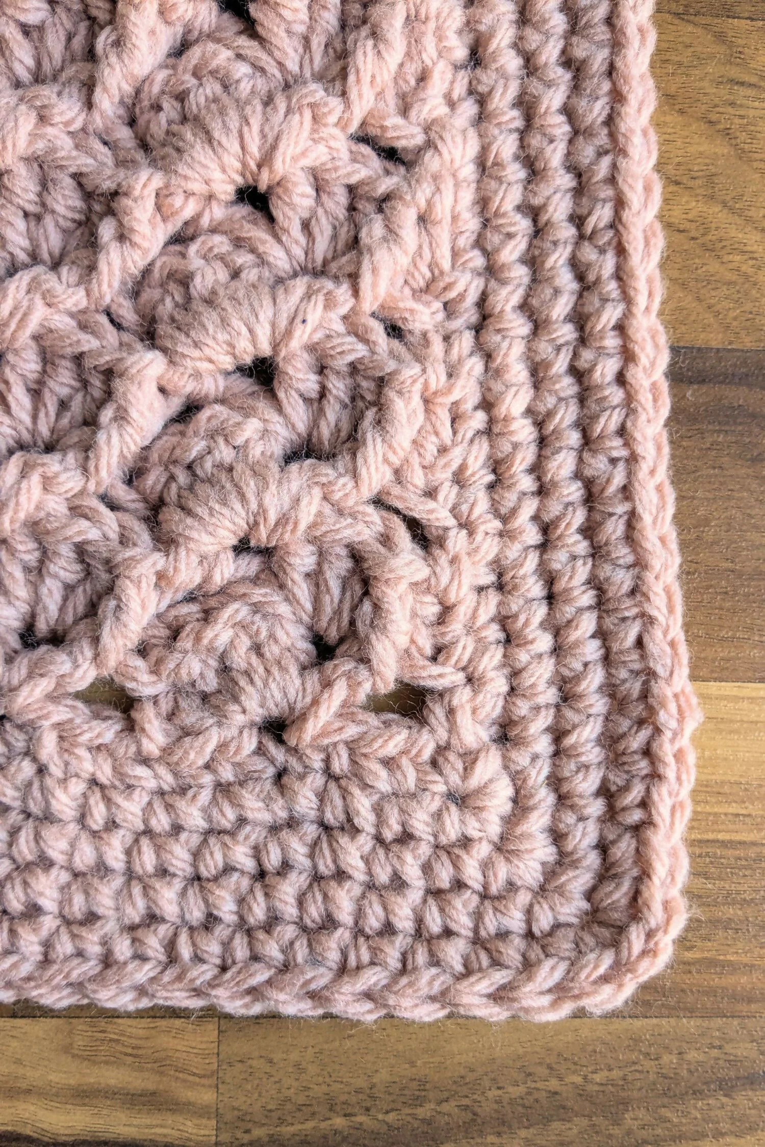 Chunky Slanted Shells Baby Blanket (Crochet) - Image 7