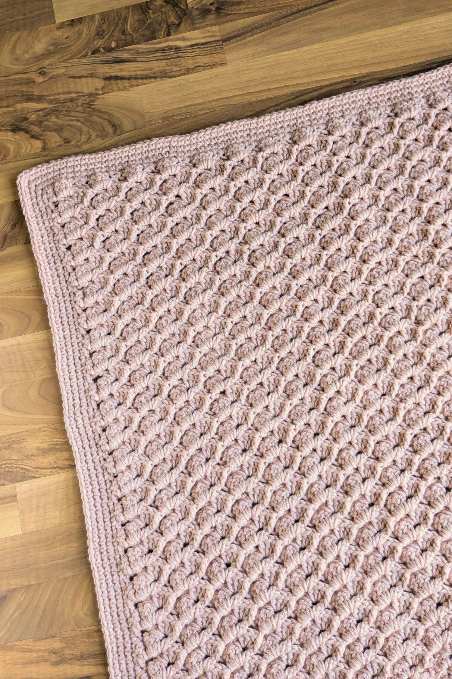 Chunky Slanted Shells Baby Blanket (Crochet) - Image 8