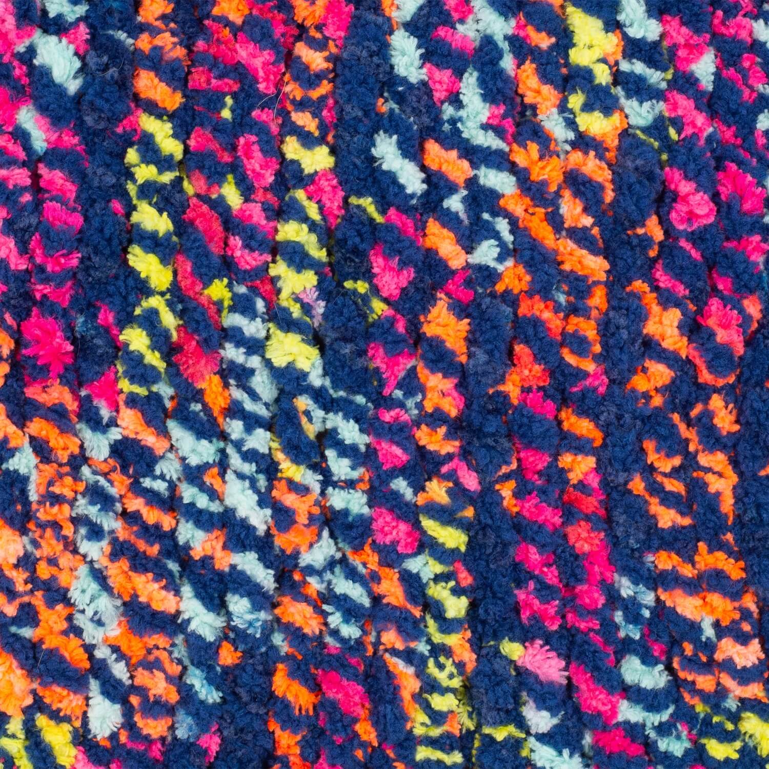 Cover Story™ Dreamland™ Yarn - Image 11