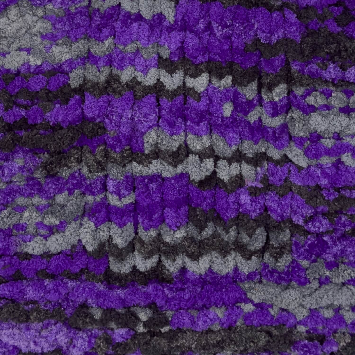 Cover Story™ Yarn - Image 129