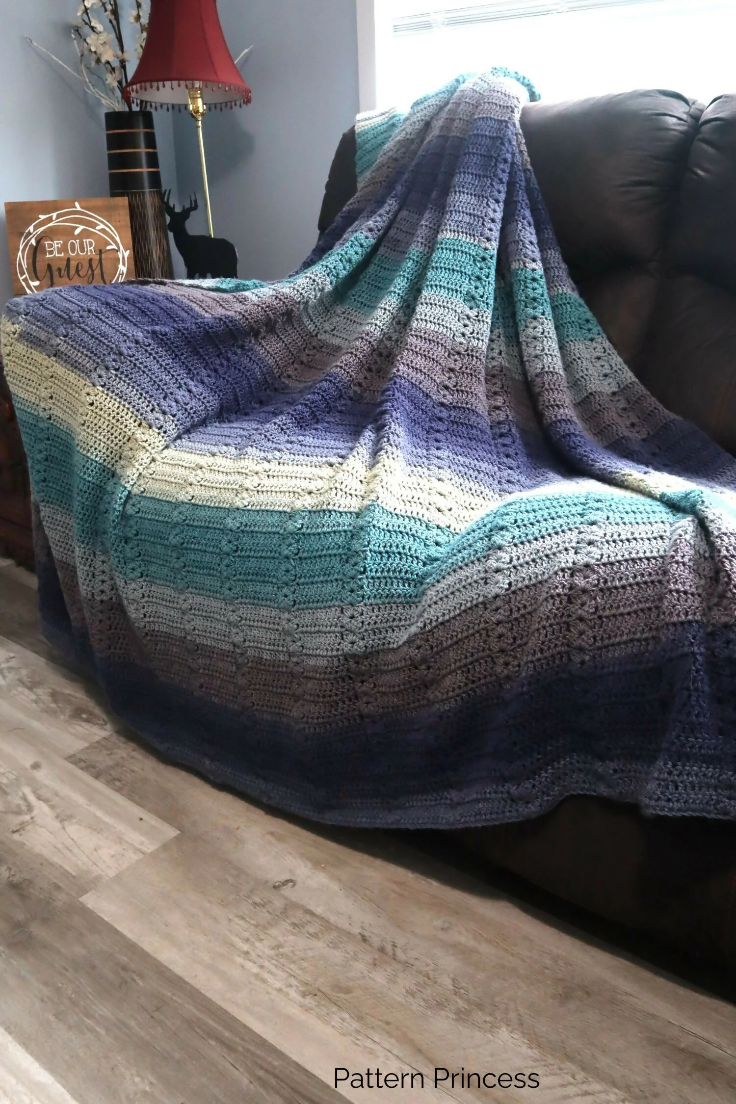 Double Crochet Puff Stitch Heart Blanket (Crochet) - Image 5