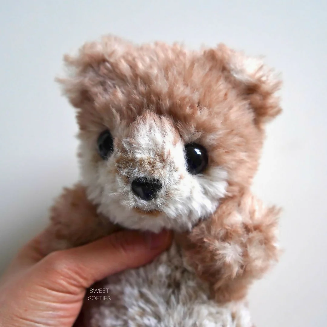 Faux Fur Otter Snuggler (Crochet) - Image 6