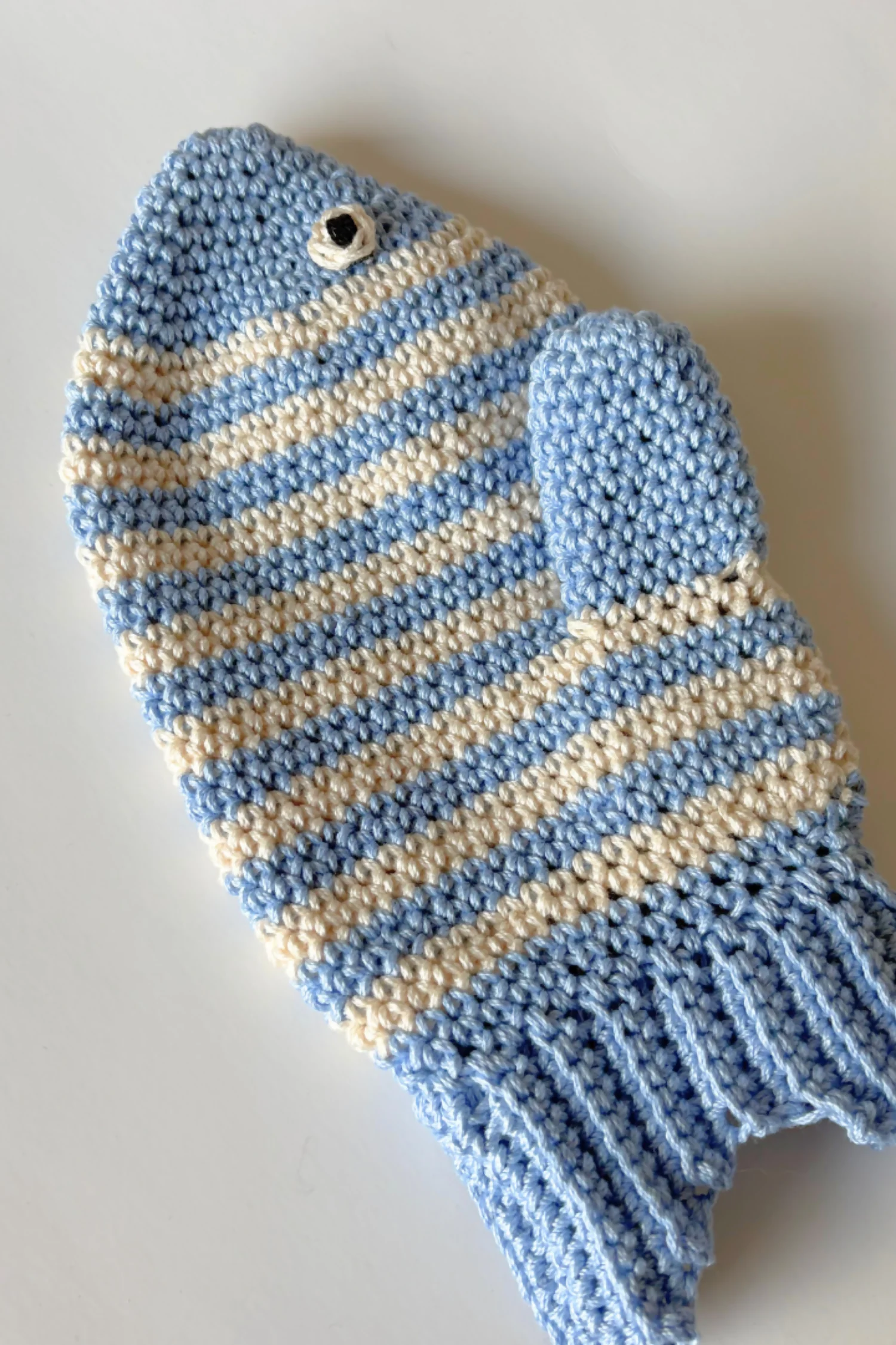 Fish Oven Mitt & Ship's Wheel Potholder/Trivet (Crochet) - Image 2