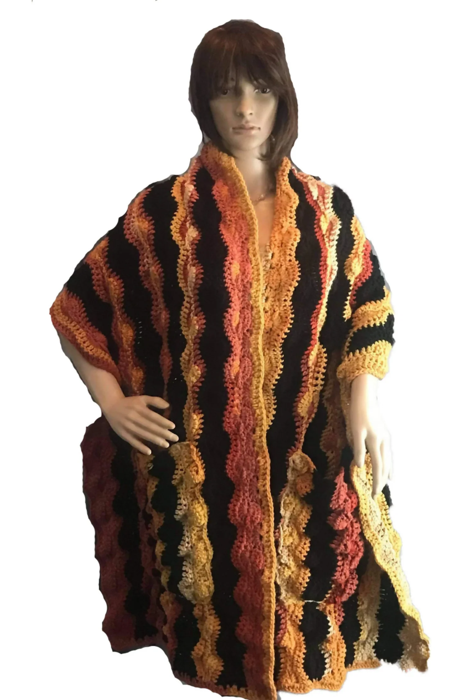 Full Moon Pocket Shawl (Crochet) - Image 3