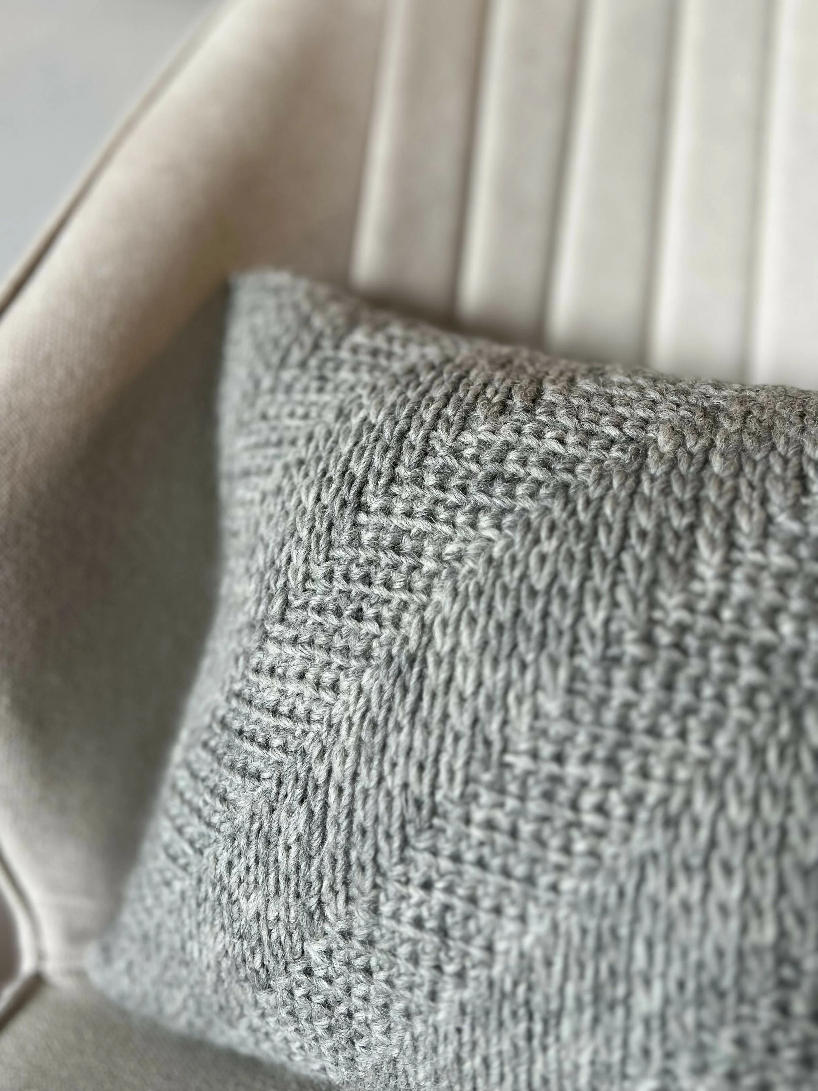 Grayson Pillow (Crochet) - Image 2