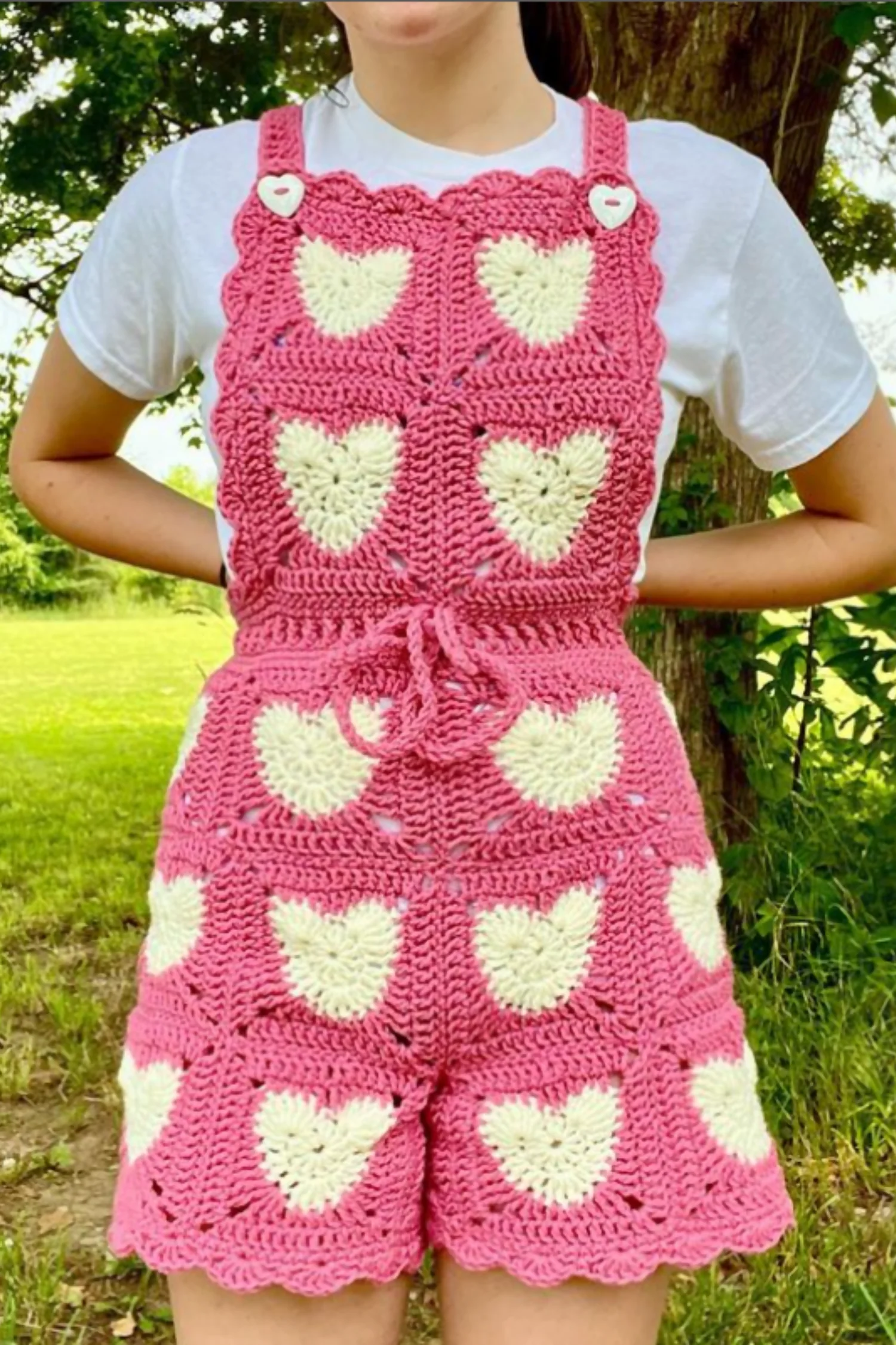 Heartalls - Square Bib Version (Crochet) - Image 3