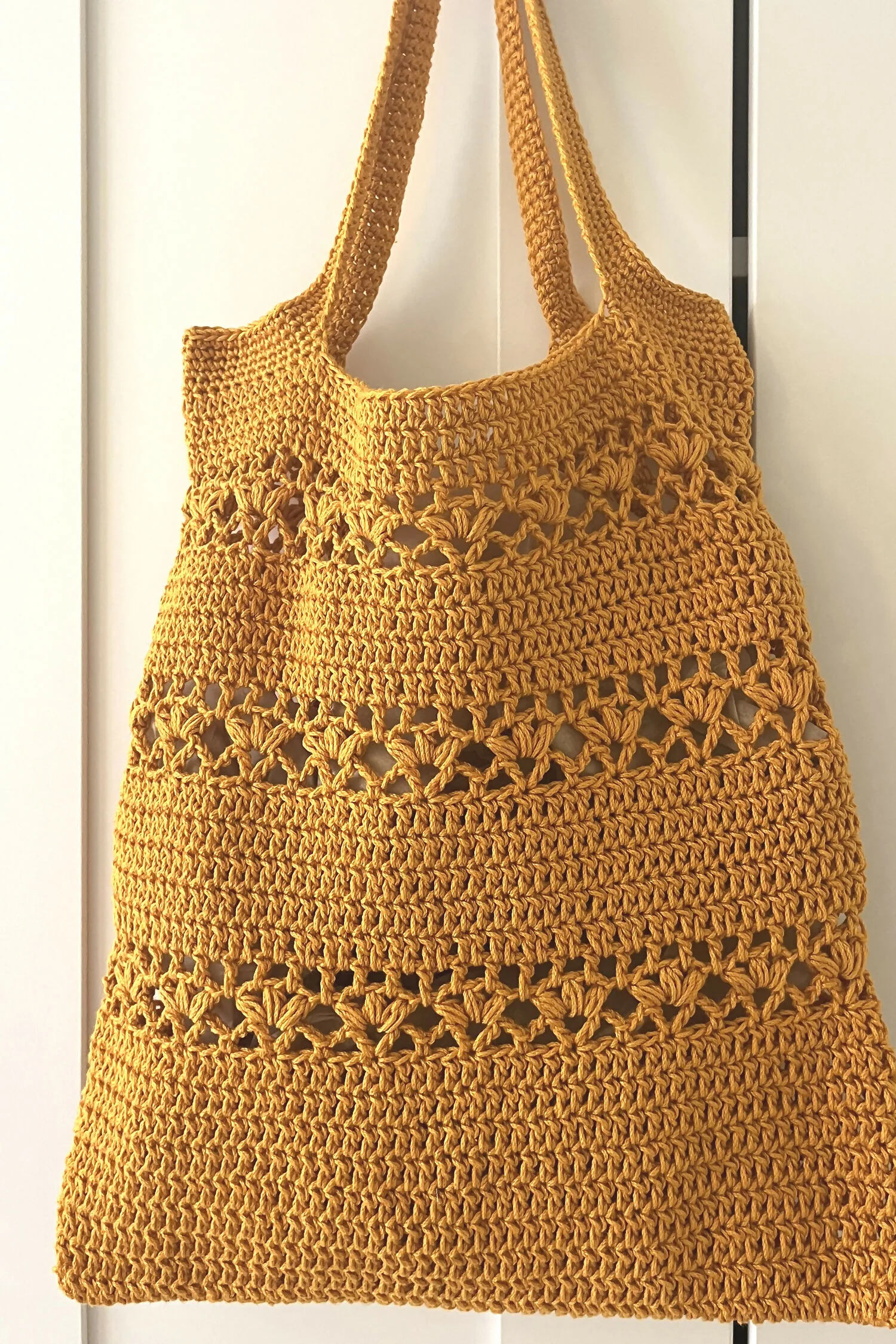 Julietta Tote Bag (Crochet) - Image 2