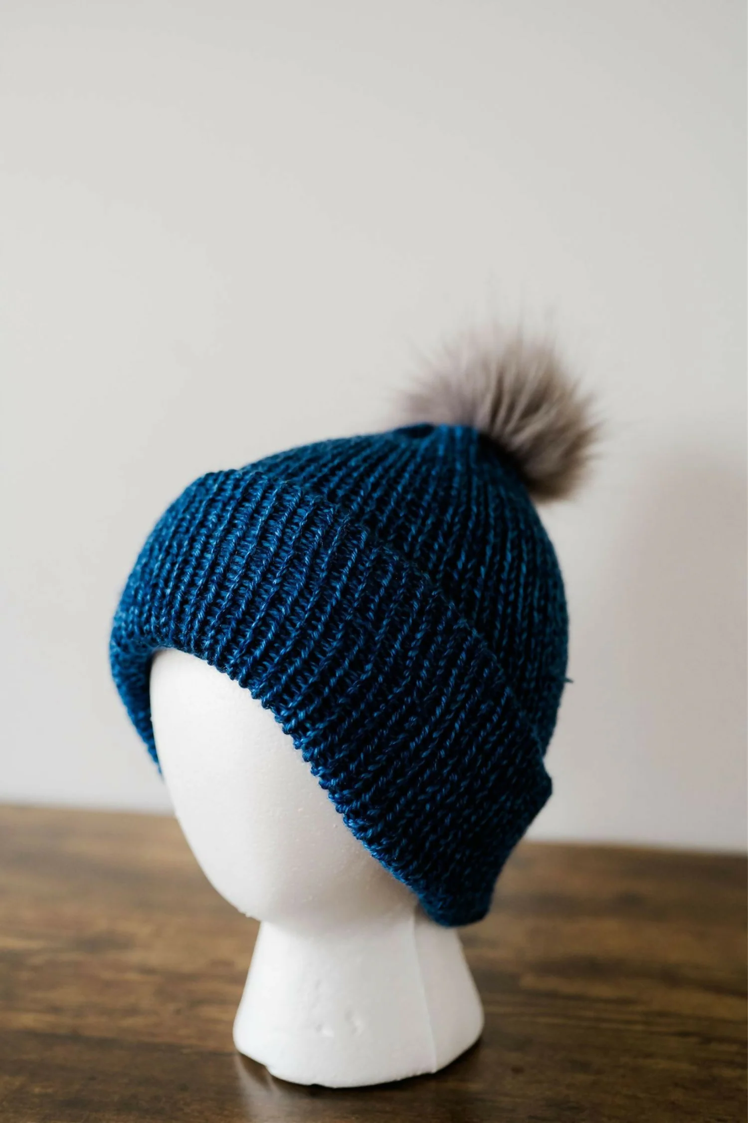 Ladies/Teen Winter Hat With Optional Pom Pom (Circular Knitting Machine) - Image 3