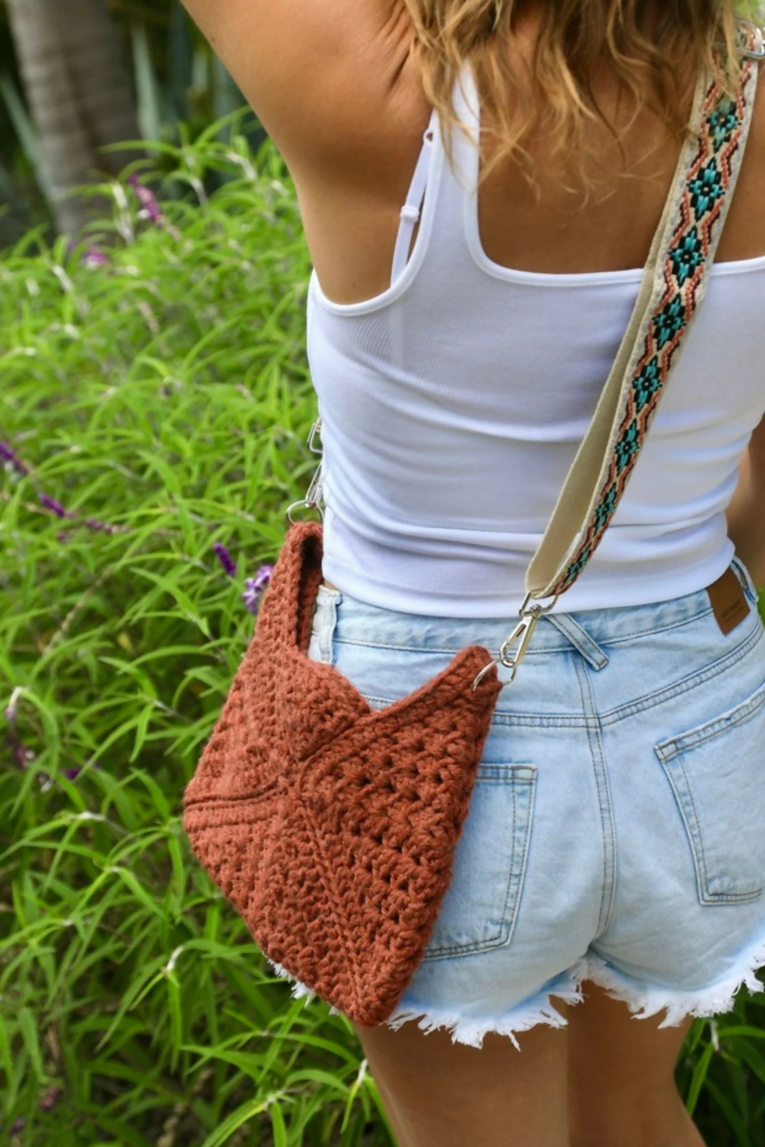 Not So Granny Bag (Crochet) - Image 4