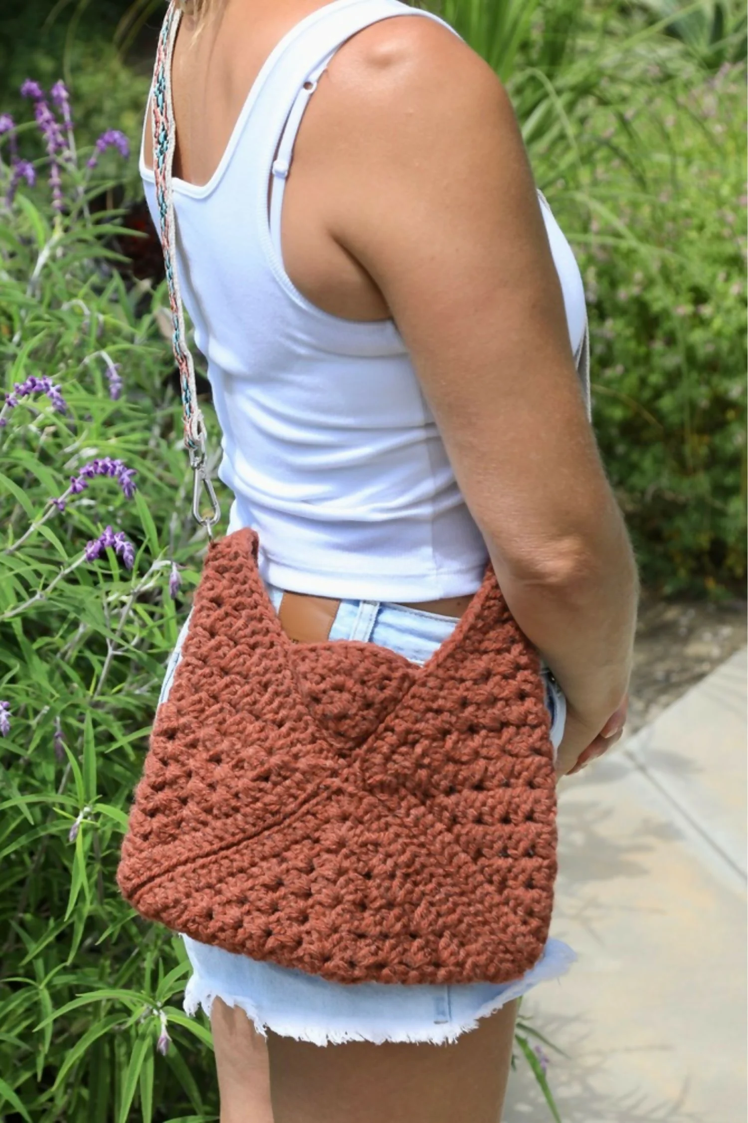 Not So Granny Bag (Crochet) - Image 5