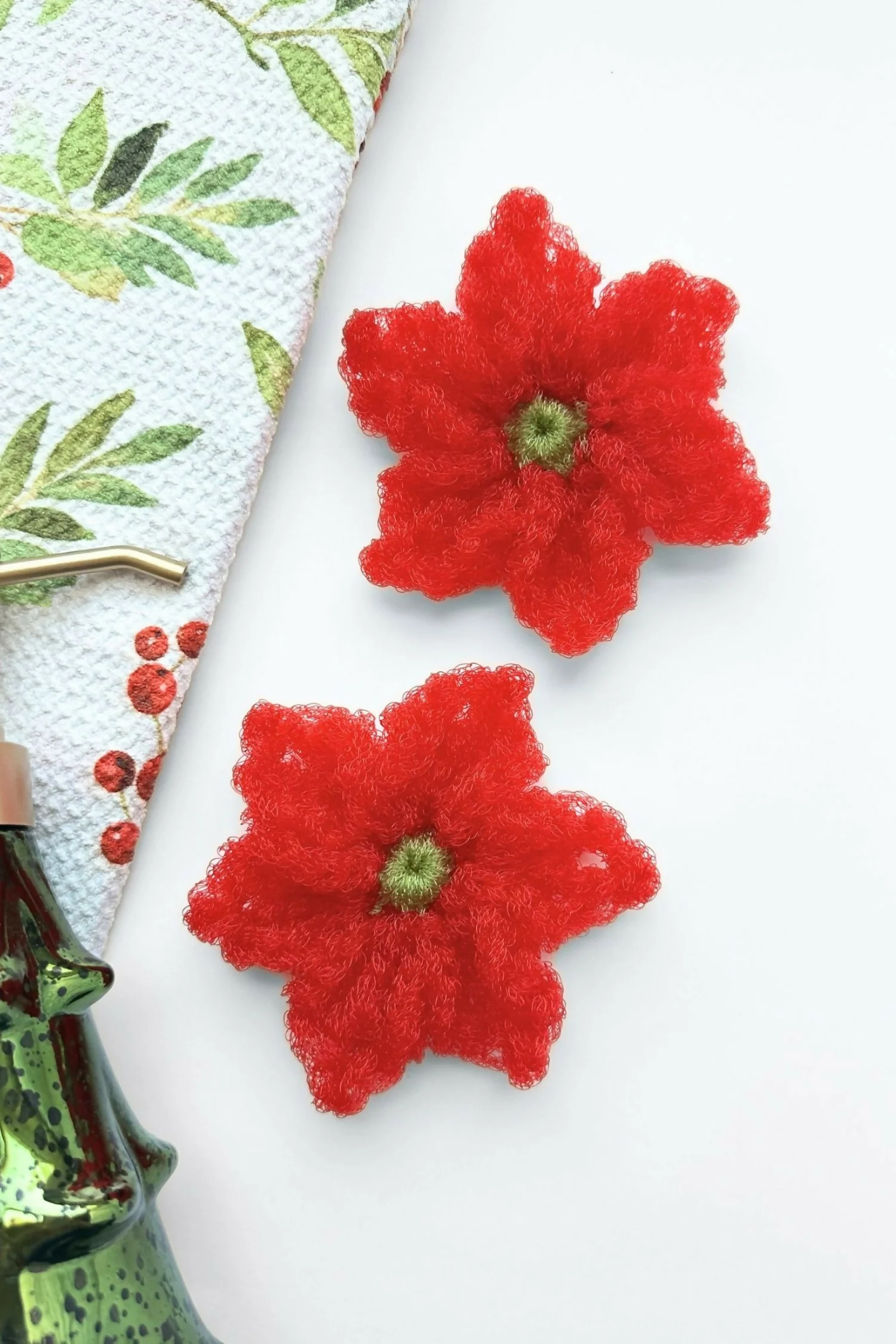 Poinsettia Dish Scrubby (Crochet) - Image 3