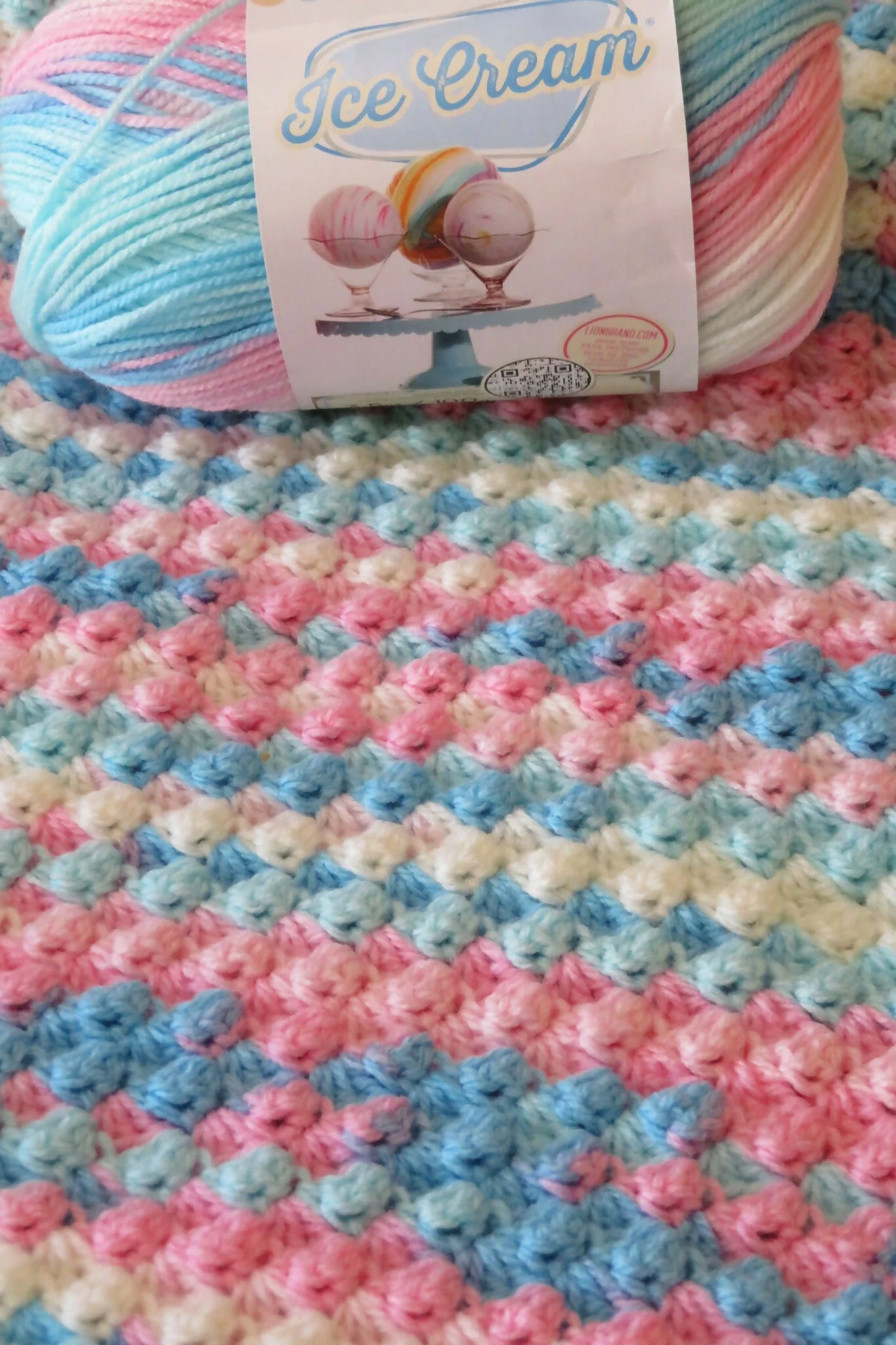 Pretty Cluster Ice Cream Baby Blanket (Crochet) - Image 2