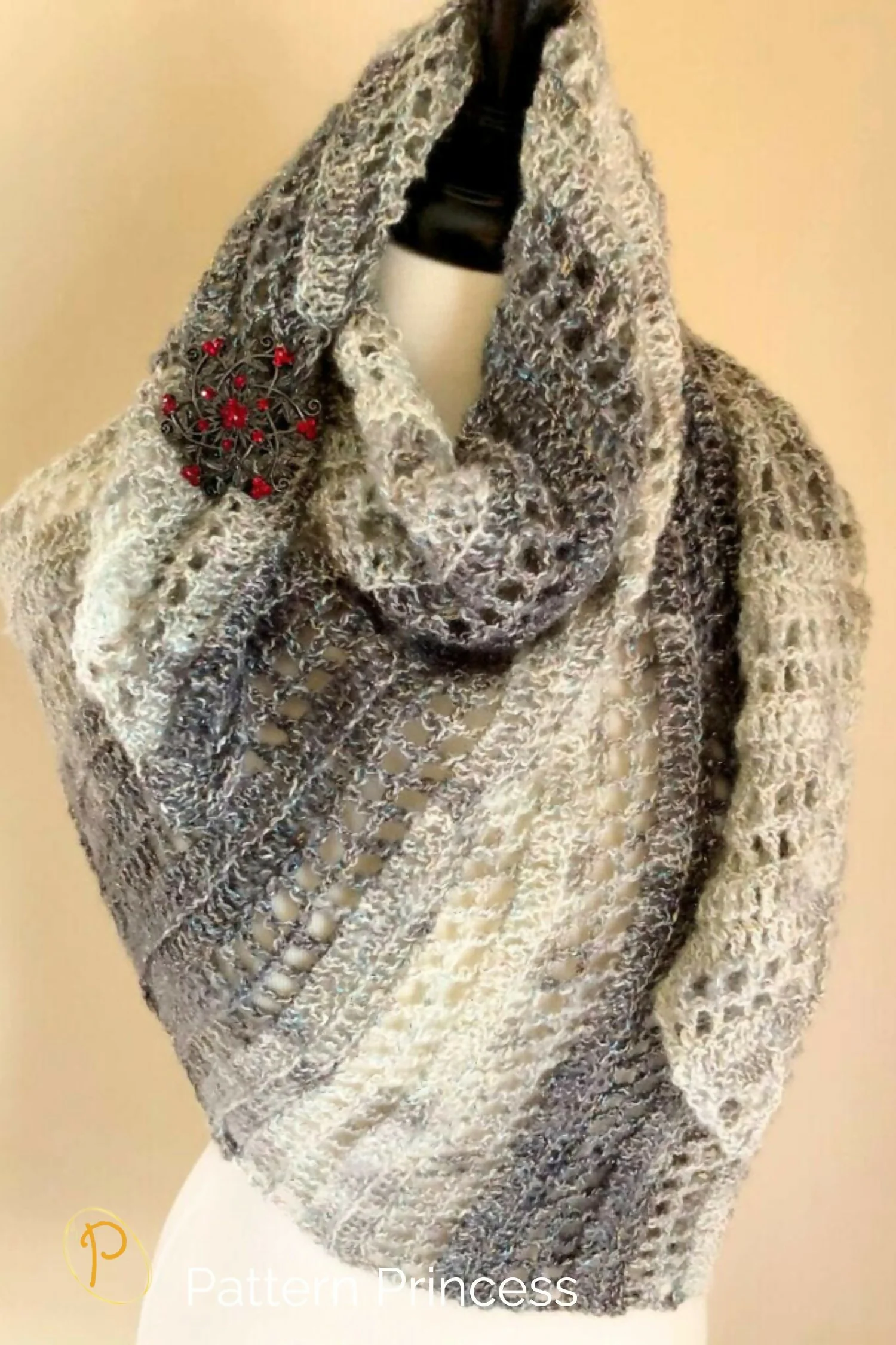 Silver Bells Crochet Shawl (Crochet) - Image 3