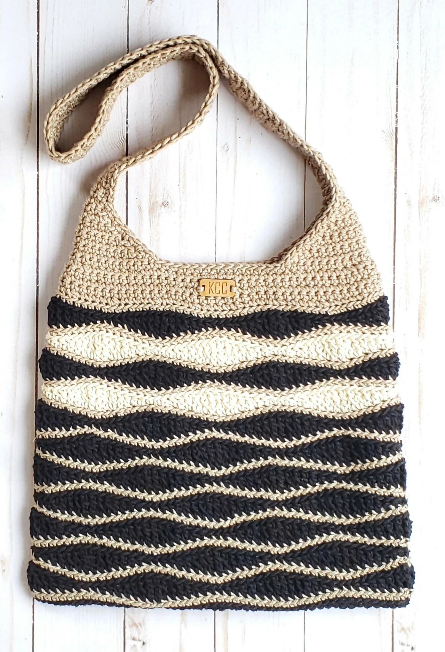 Spectator Shoulder Bag (Crochet) - Image 3