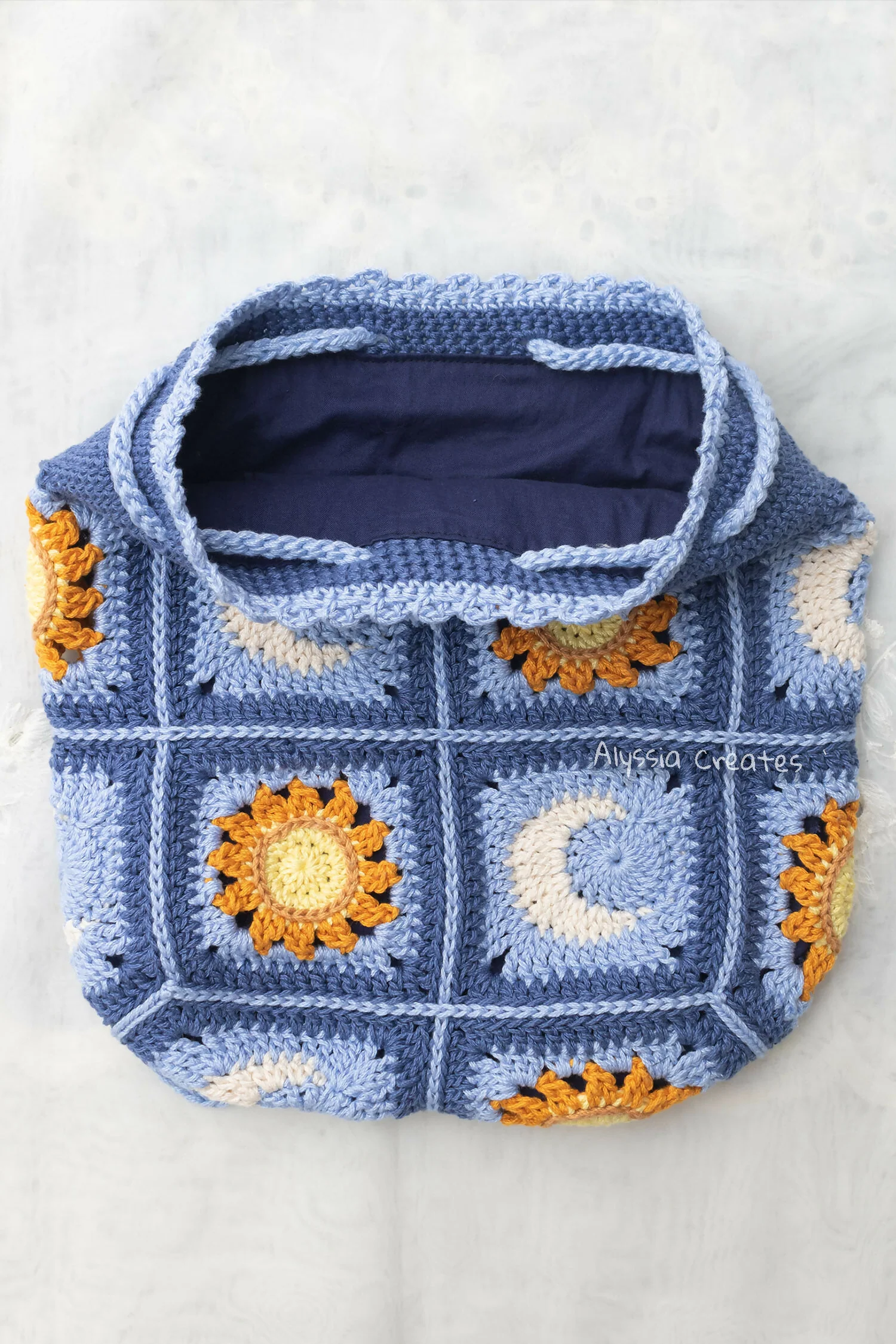 Sun and Moon Drawstring Backpack (Crochet) - Image 3