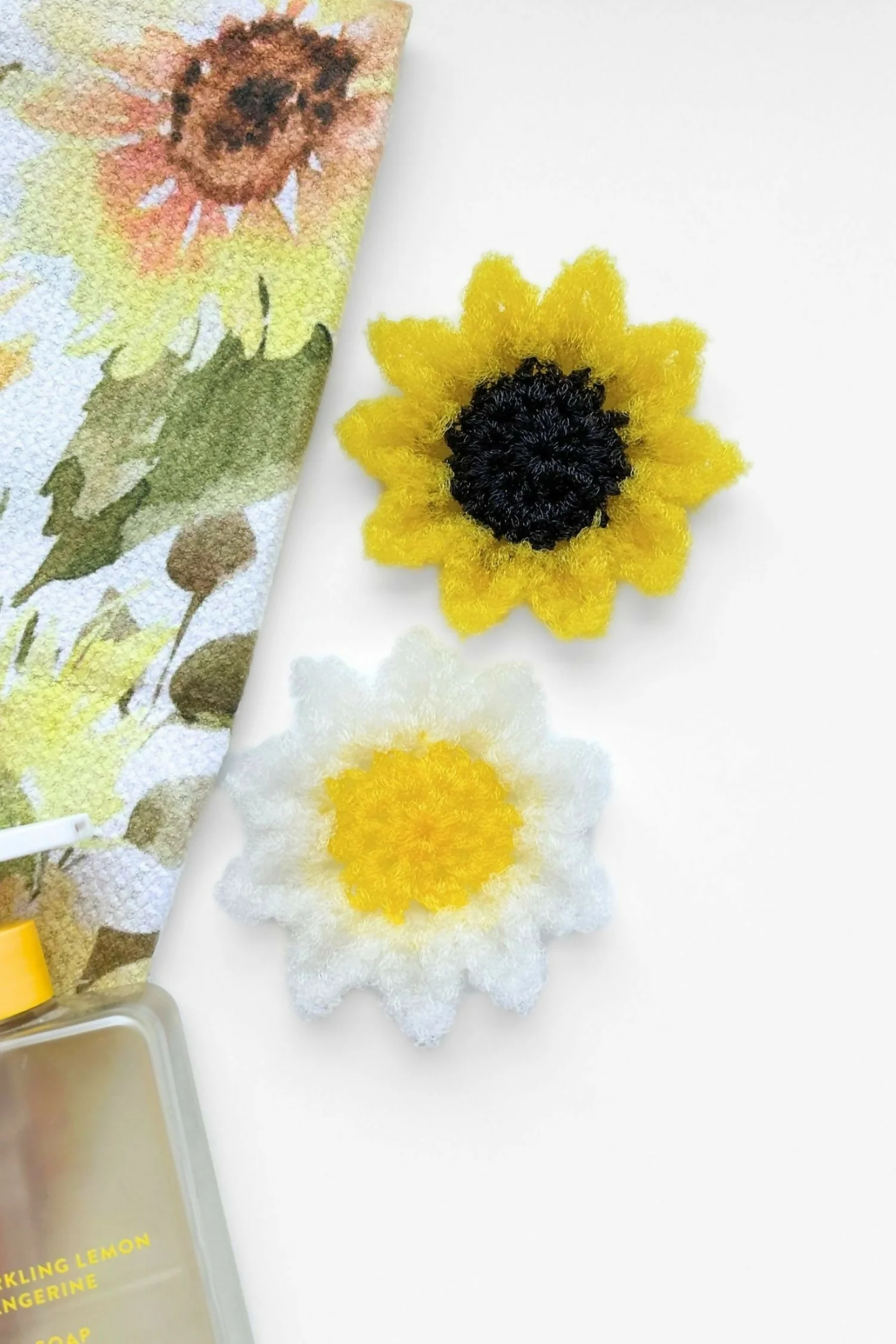 Sunflower Dish Scrubby (Crochet) - Image 4