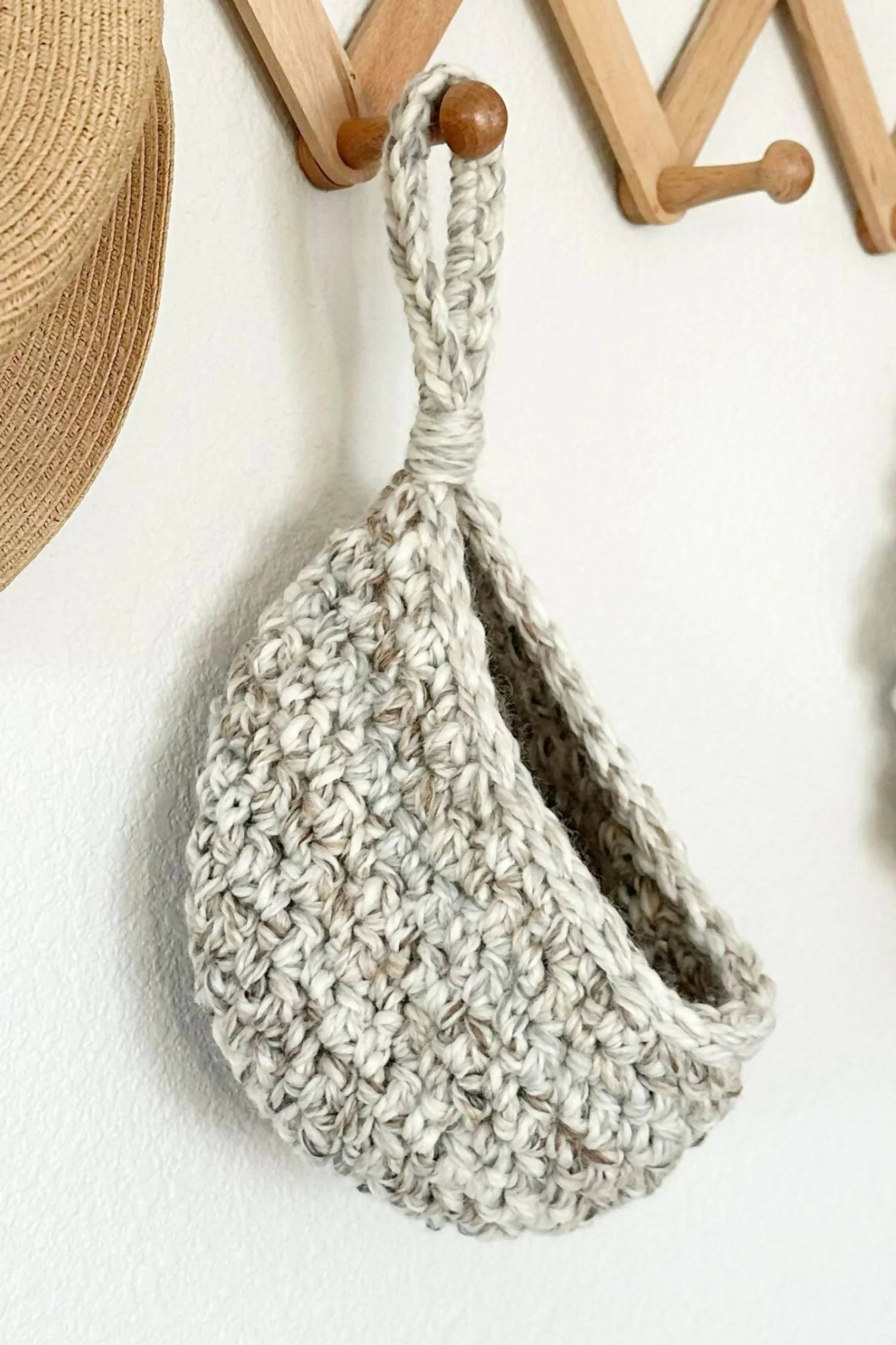 The Doorknob Hanging Basket (Crochet) - Image 2
