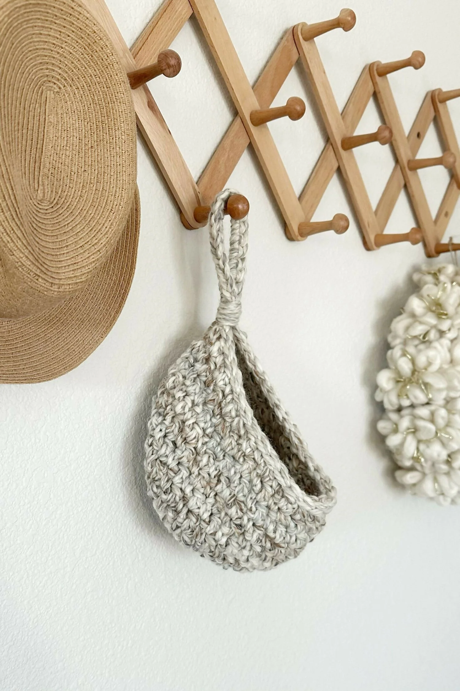 The Doorknob Hanging Basket (Crochet) - Image 4