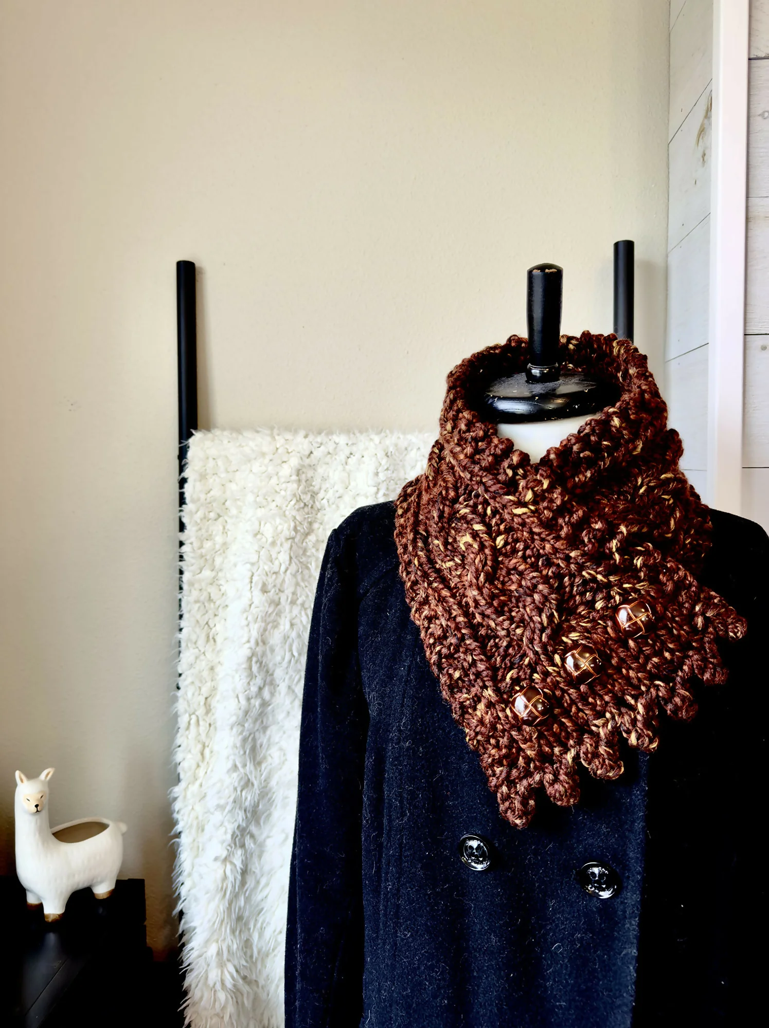 The Fisherman's Wife (Knit) - Image 3