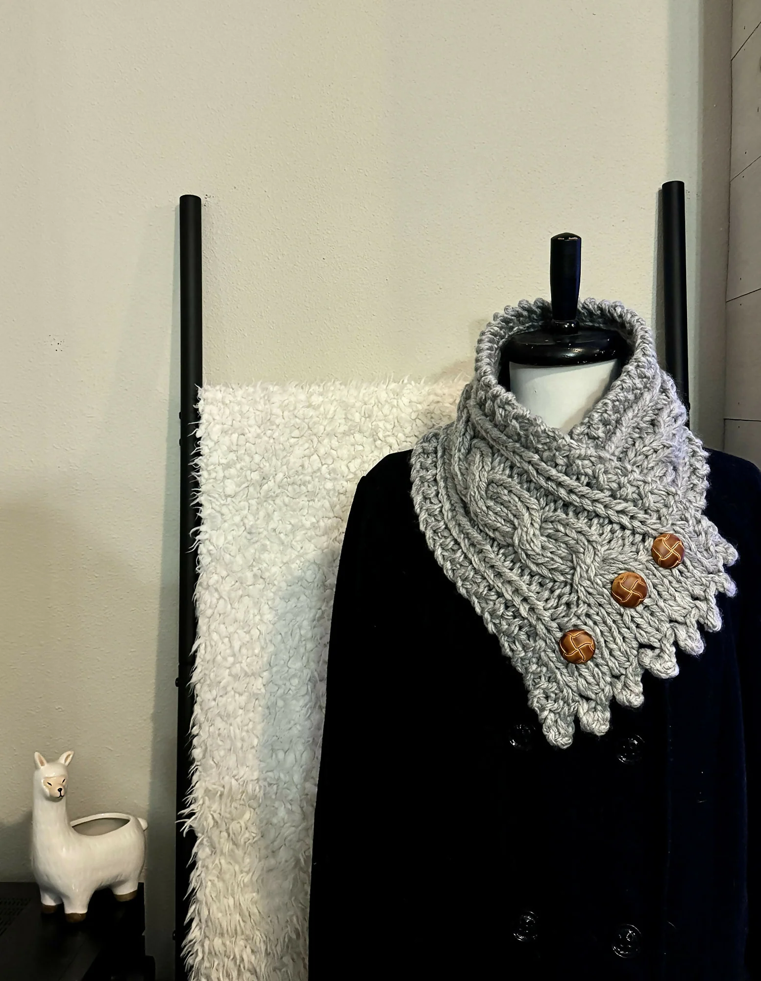 The Fisherman's Wife (Knit) - Image 5
