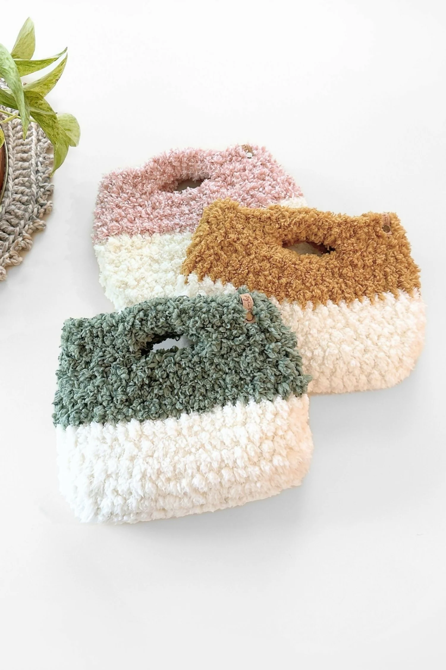 The Sherpa Bag (Crochet) - Image 2
